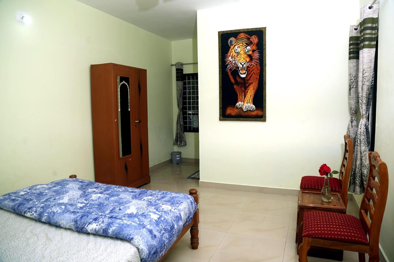 Colonia Munnar Homestay Luaran gambar